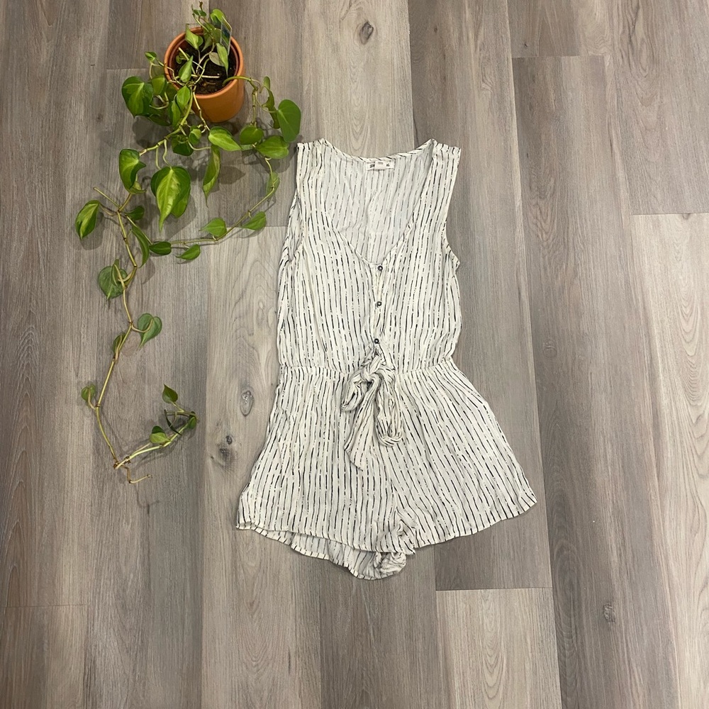 Billabong shorts romper/jumpsuit